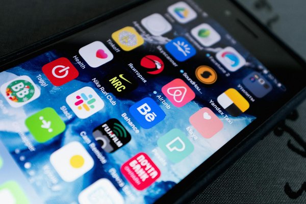 Comment la cybersécurité peut-elle s'adapter aux nouvelles menaces émergentes ?